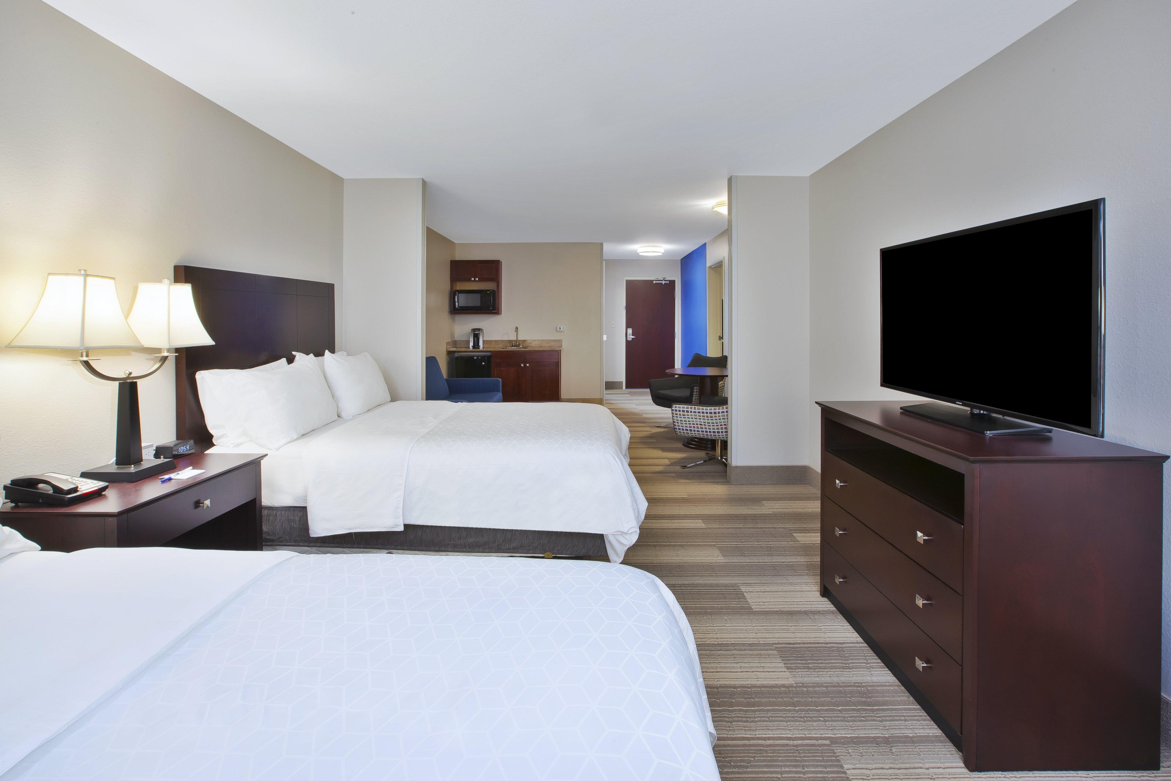 Holiday Inn Express Niles By Ihg Екстериор снимка