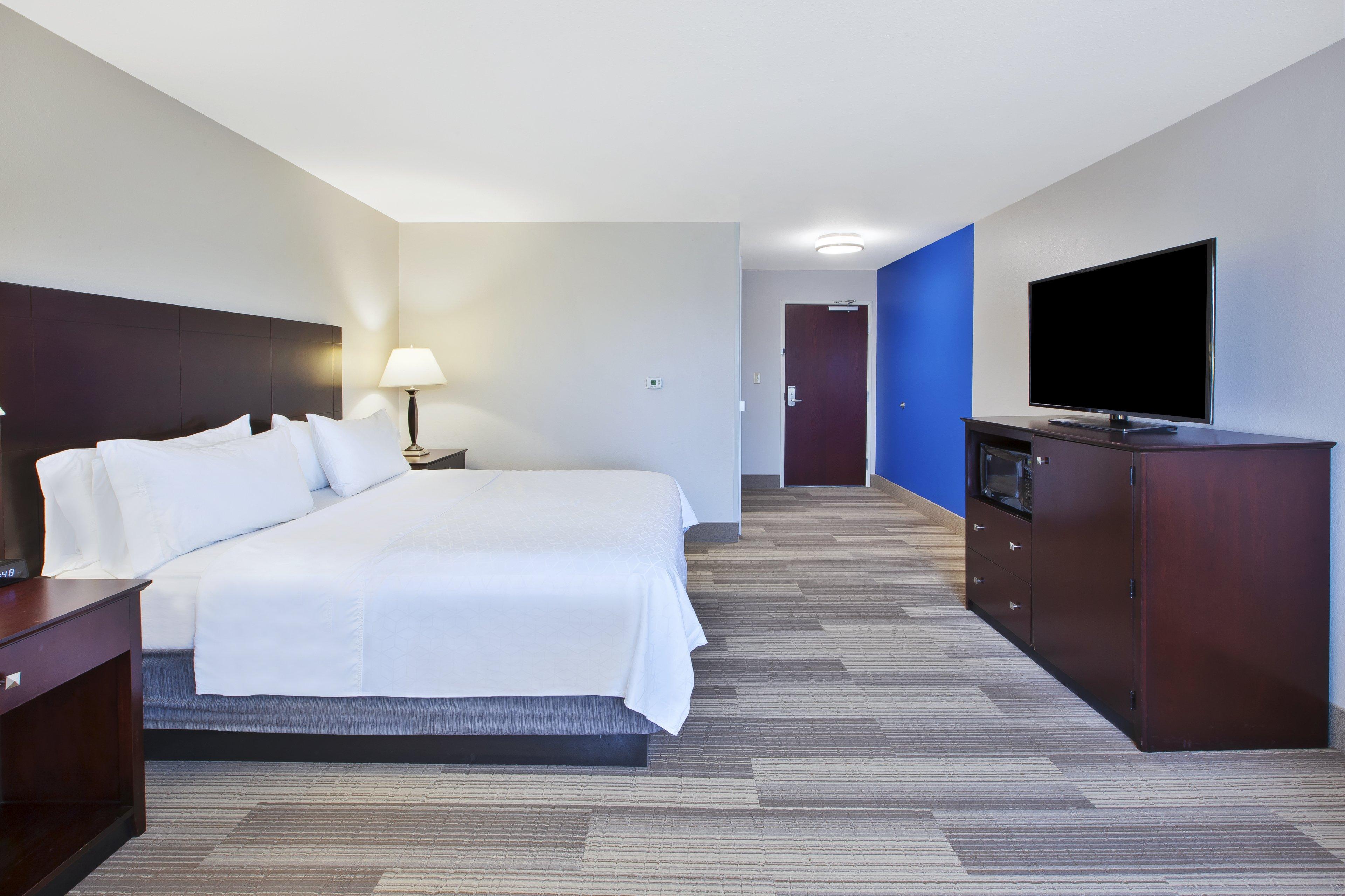 Holiday Inn Express Niles By Ihg Екстериор снимка