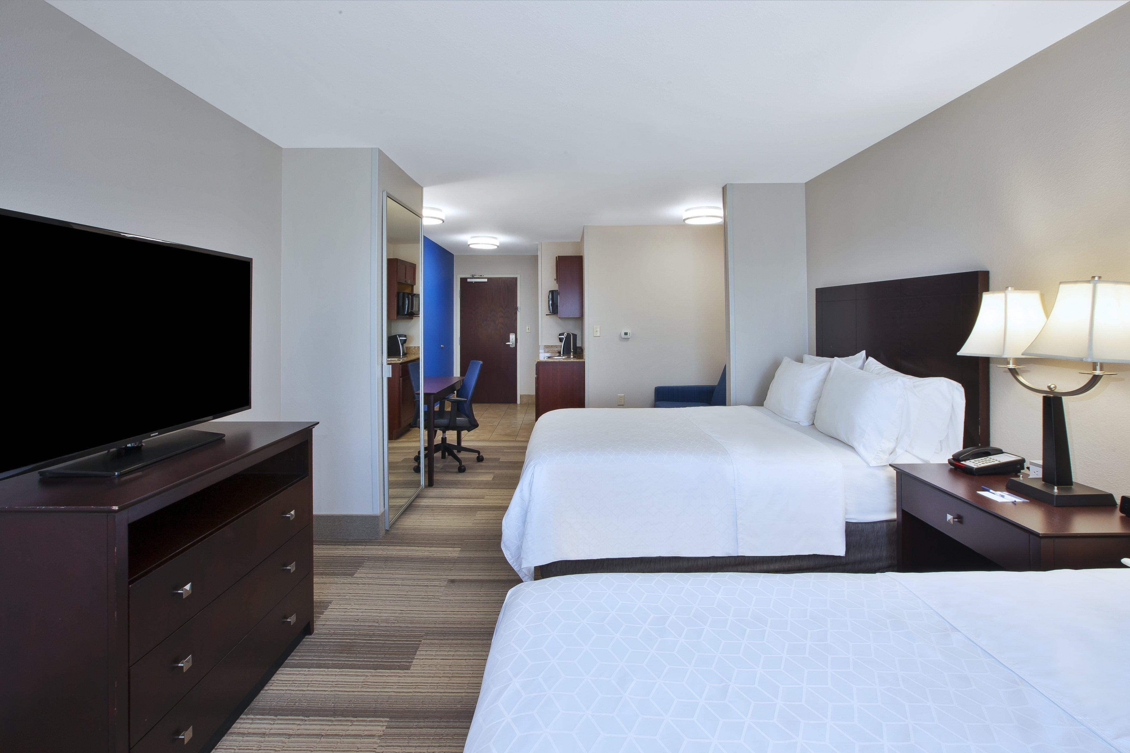 Holiday Inn Express Niles By Ihg Екстериор снимка