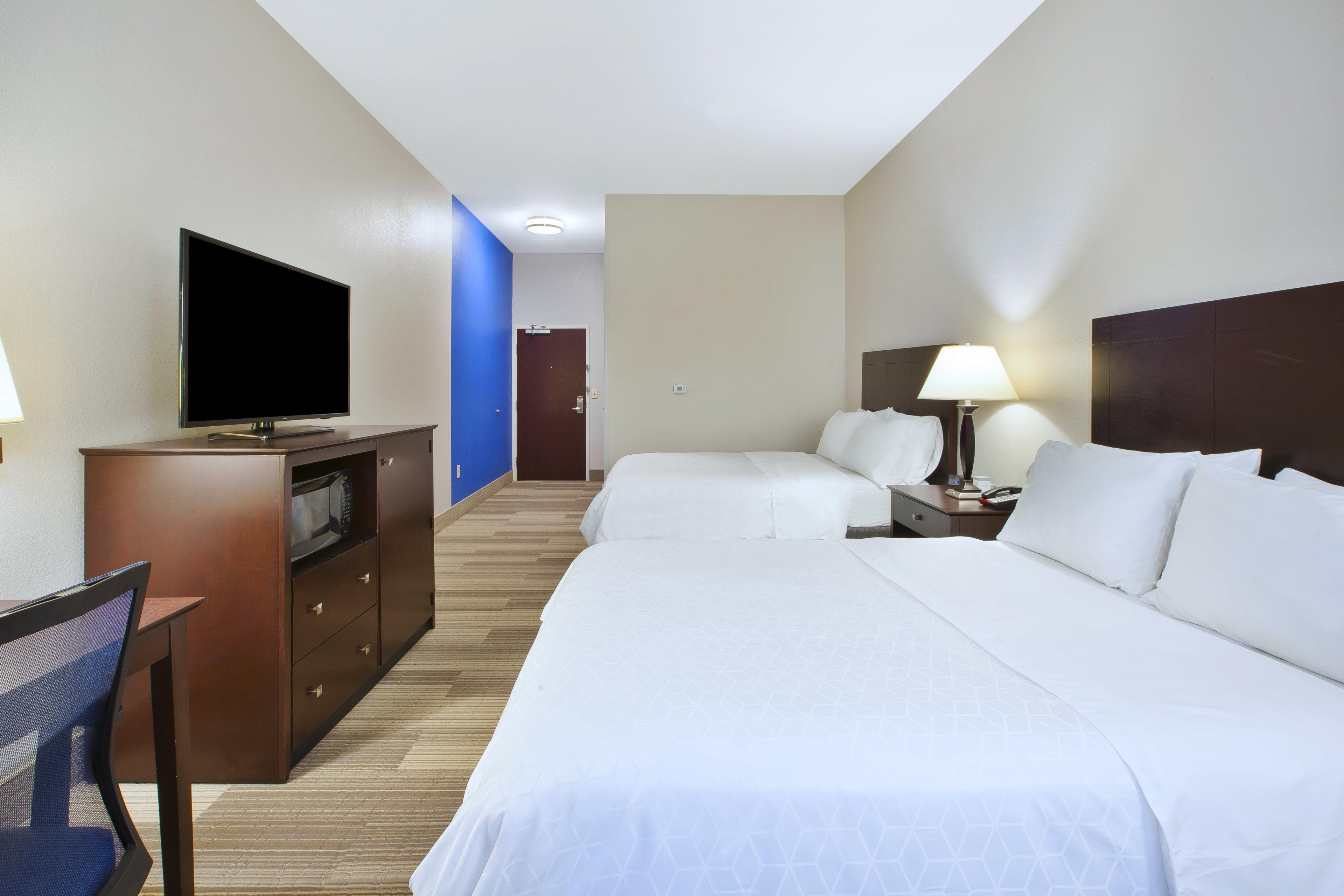 Holiday Inn Express Niles By Ihg Екстериор снимка